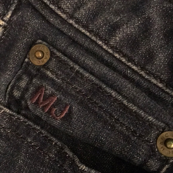 Marc Jacobs denim ✨🌹✨ - Picture 3 of 5